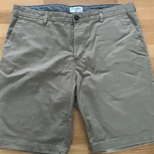 Men’s Billabong walking shorts
